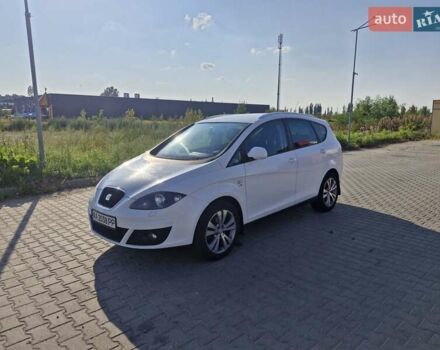 Білий Сеат Altea XL, об'ємом двигуна 1.8 л та пробігом 175 тис. км за 7700 $, фото 2 на Automoto.ua