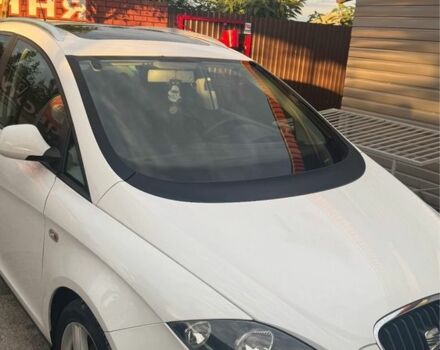 Білий Сеат Altea XL, об'ємом двигуна 1.6 л та пробігом 226 тис. км за 9200 $, фото 1 на Automoto.ua