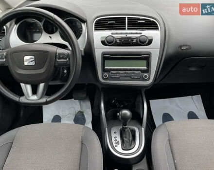 Білий Сеат Altea XL, об'ємом двигуна 1.8 л та пробігом 180 тис. км за 8500 $, фото 21 на Automoto.ua