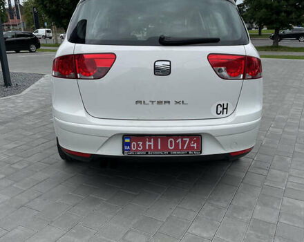 Білий Сеат Altea XL, об'ємом двигуна 1.8 л та пробігом 180 тис. км за 8500 $, фото 5 на Automoto.ua