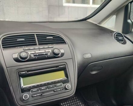 Білий Сеат Altea XL, об'ємом двигуна 1.6 л та пробігом 132 тис. км за 7500 $, фото 27 на Automoto.ua