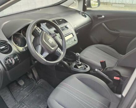 Білий Сеат Altea XL, об'ємом двигуна 1.6 л та пробігом 132 тис. км за 7500 $, фото 19 на Automoto.ua