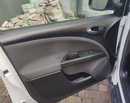 Білий Сеат Altea XL, об'ємом двигуна 1.6 л та пробігом 132 тис. км за 7500 $, фото 15 на Automoto.ua