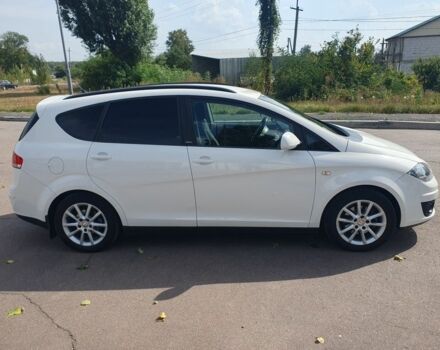 Белый Сеат Altea XL, объемом двигателя 1.6 л и пробегом 240 тыс. км за 7200 $, фото 12 на Automoto.ua