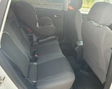 Белый Сеат Altea XL, объемом двигателя 1.6 л и пробегом 240 тыс. км за 7200 $, фото 6 на Automoto.ua