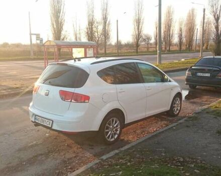 Белый Сеат Altea XL, объемом двигателя 1.6 л и пробегом 219 тыс. км за 7950 $, фото 10 на Automoto.ua