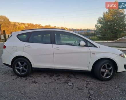 Белый Сеат Altea XL, объемом двигателя 1.6 л и пробегом 202 тыс. км за 9800 $, фото 2 на Automoto.ua