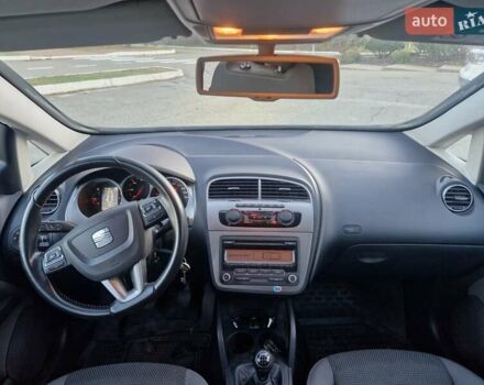 Белый Сеат Altea XL, объемом двигателя 1.6 л и пробегом 202 тыс. км за 9800 $, фото 5 на Automoto.ua