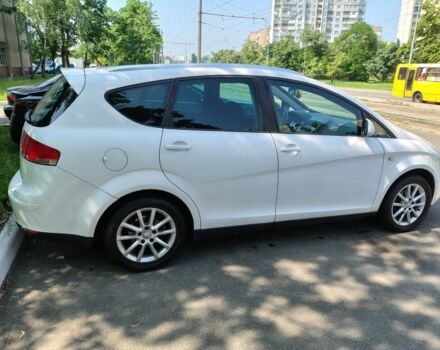 Білий Сеат Altea XL, об'ємом двигуна 1.6 л та пробігом 240 тис. км за 8500 $, фото 2 на Automoto.ua