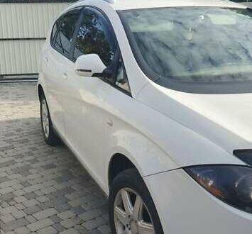 Белый Сеат Altea XL, объемом двигателя 1.9 л и пробегом 250 тыс. км за 6300 $, фото 1 на Automoto.ua