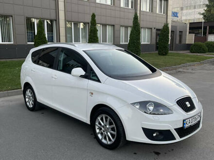 Белый Сеат Altea XL, объемом двигателя 1.4 л и пробегом 55 тыс. км за 9400 $, фото 1 на Automoto.ua