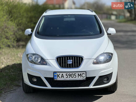 Сеат Altea XL 2013 у Фастове на Automoto.ua Білий Сеат Altea XL, об'ємом двигуна 1.6 л та пробігом 120 тис. км за 9500 $, фото 1 на Automoto.ua