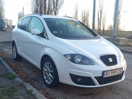 Белый Сеат Altea XL, объемом двигателя 1.6 л и пробегом 219 тыс. км за 7950 $, фото 1 на Automoto.ua