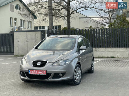 Сеат Altea XL 2007 в Луцке на Automoto.ua Бежевый Сеат Altea XL, объемом двигателя 1.6 л и пробегом 223 тыс. км за 5600 $, фото 1 на Automoto.ua