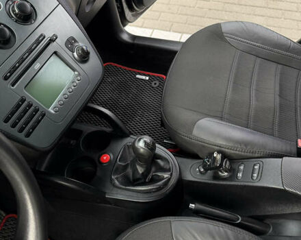 Черный Сеат Altea XL, объемом двигателя 1.9 л и пробегом 256 тыс. км за 5500 $, фото 10 на Automoto.ua