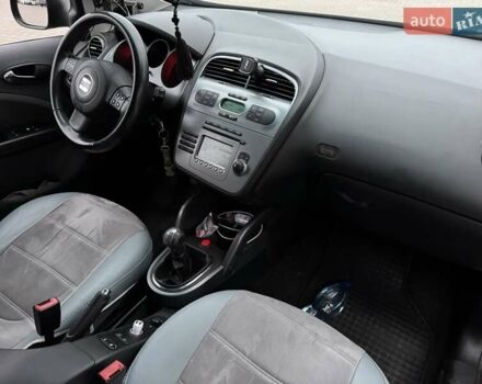 Черный Сеат Altea XL, объемом двигателя 2 л и пробегом 262 тыс. км за 5300 $, фото 24 на Automoto.ua