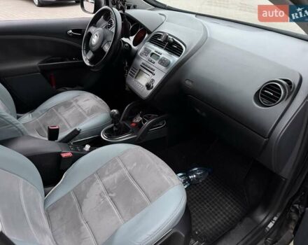 Черный Сеат Altea XL, объемом двигателя 2 л и пробегом 262 тыс. км за 5300 $, фото 27 на Automoto.ua