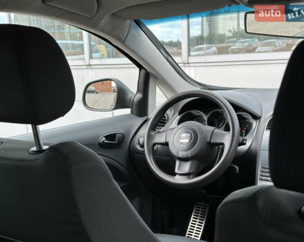 Чорний Сеат Altea XL, об'ємом двигуна 1.6 л та пробігом 293 тис. км за 4690 $, фото 44 на Automoto.ua