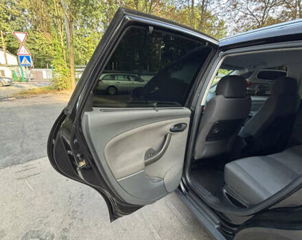 Сеат Altea XL 2007 в Житомире на Automoto.ua Черный Сеат Altea XL, объемом двигателя 1.9 л и пробегом 187 тыс. км за 6900 $, фото 4 на Automoto.ua