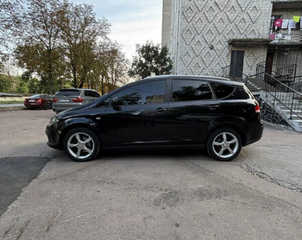 Сеат Altea XL 2007 в Житомире на Automoto.ua Черный Сеат Altea XL, объемом двигателя 1.9 л и пробегом 187 тыс. км за 6900 $, фото 17 на Automoto.ua