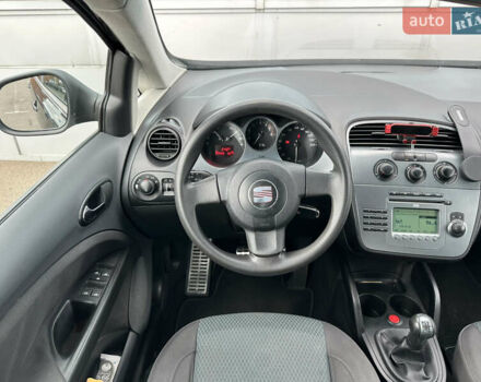 Чорний Сеат Altea XL, об'ємом двигуна 1.6 л та пробігом 293 тис. км за 4690 $, фото 51 на Automoto.ua