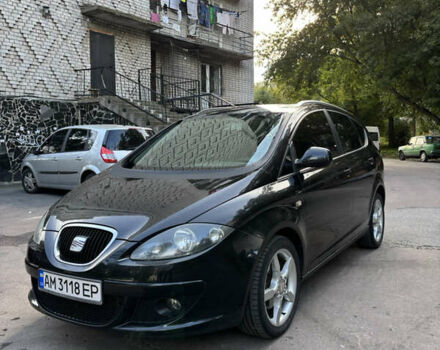 Сеат Altea XL 2007 в Житомире на Automoto.ua Черный Сеат Altea XL, объемом двигателя 1.9 л и пробегом 187 тыс. км за 6900 $, фото 19 на Automoto.ua