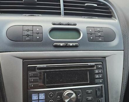 Чорний Сеат Altea XL, об'ємом двигуна 1.97 л та пробігом 200 тис. км за 2800 $, фото 8 на Automoto.ua