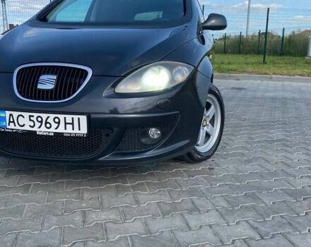 Чорний Сеат Altea XL, об'ємом двигуна 1.98 л та пробігом 211 тис. км за 6900 $, фото 4 на Automoto.ua