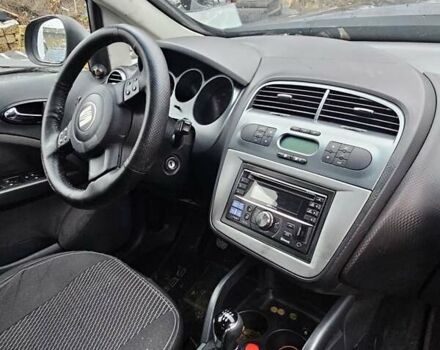 Чорний Сеат Altea XL, об'ємом двигуна 1.97 л та пробігом 160 тис. км за 2800 $, фото 17 на Automoto.ua