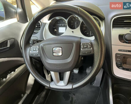 Черный Сеат Altea XL, объемом двигателя 1.4 л и пробегом 194 тыс. км за 7200 $, фото 18 на Automoto.ua