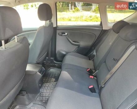 Черный Сеат Altea XL, объемом двигателя 1.6 л и пробегом 205 тыс. км за 6400 $, фото 10 на Automoto.ua