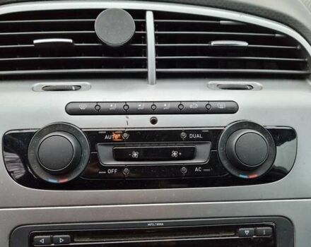 Черный Сеат Altea XL, объемом двигателя 2 л и пробегом 271 тыс. км за 9600 $, фото 36 на Automoto.ua