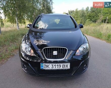 Черный Сеат Altea XL, объемом двигателя 1.6 л и пробегом 237 тыс. км за 7600 $, фото 7 на Automoto.ua