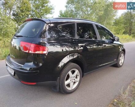 Черный Сеат Altea XL, объемом двигателя 1.6 л и пробегом 237 тыс. км за 7600 $, фото 6 на Automoto.ua