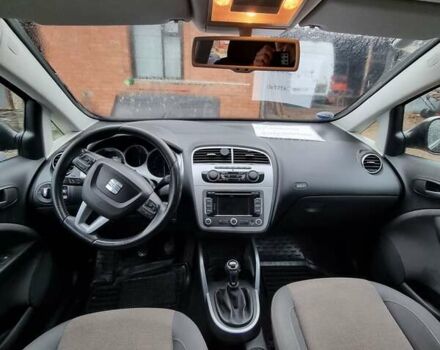 Черный Сеат Altea XL, объемом двигателя 2 л и пробегом 271 тыс. км за 9600 $, фото 26 на Automoto.ua