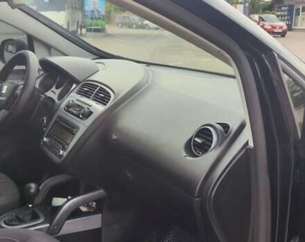 Черный Сеат Altea XL, объемом двигателя 1.6 л и пробегом 227 тыс. км за 7950 $, фото 18 на Automoto.ua