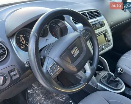 Черный Сеат Altea XL, объемом двигателя 2 л и пробегом 232 тыс. км за 8999 $, фото 19 на Automoto.ua