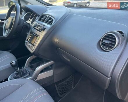 Черный Сеат Altea XL, объемом двигателя 2 л и пробегом 232 тыс. км за 8999 $, фото 38 на Automoto.ua