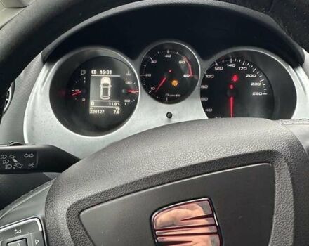 Сеат Altea XL 2013 в Житомире на Automoto.ua Черный Сеат Altea XL, объемом двигателя 2 л и пробегом 220 тыс. км за 8700 $, фото 7 на Automoto.ua