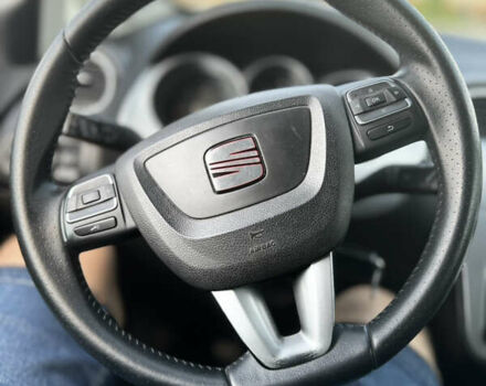 Черный Сеат Altea XL, объемом двигателя 2 л и пробегом 173 тыс. км за 9200 $, фото 6 на Automoto.ua