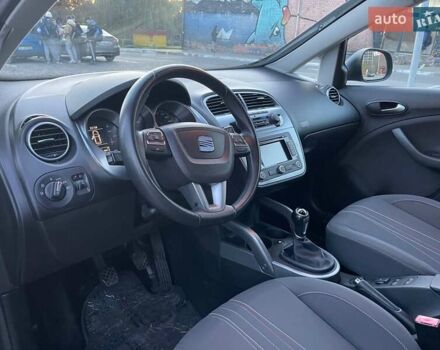 Сеат Altea XL 2013 в Луцке на Automoto.ua Черный Сеат Altea XL, объемом двигателя 2 л и пробегом 232 тыс. км за 8650 $, фото 21 на Automoto.ua