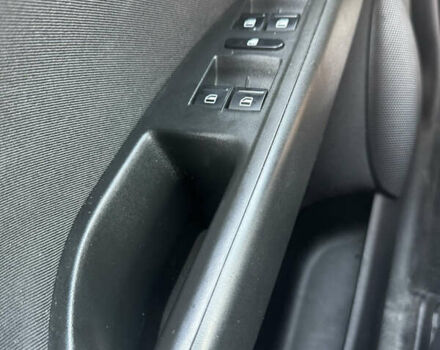 Черный Сеат Altea XL, объемом двигателя 2 л и пробегом 173 тыс. км за 9200 $, фото 5 на Automoto.ua