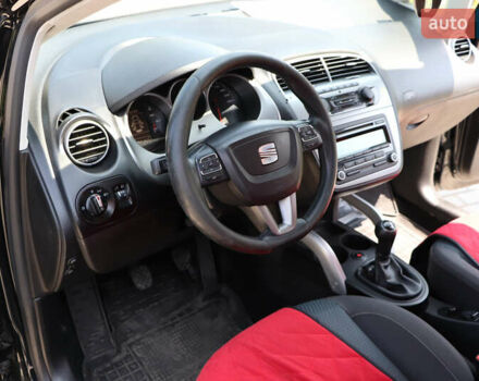 Черный Сеат Altea XL, объемом двигателя 1.6 л и пробегом 203 тыс. км за 8700 $, фото 24 на Automoto.ua