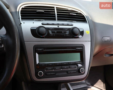 Черный Сеат Altea XL, объемом двигателя 1.6 л и пробегом 203 тыс. км за 8700 $, фото 33 на Automoto.ua