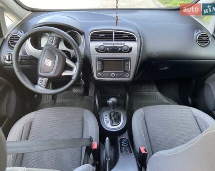 Черный Сеат Altea XL, объемом двигателя 1.6 л и пробегом 294 тыс. км за 10500 $, фото 18 на Automoto.ua