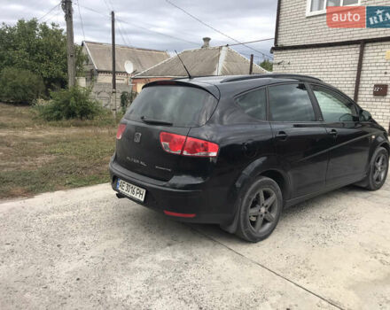 Черный Сеат Altea XL, объемом двигателя 1.6 л и пробегом 88 тыс. км за 11200 $, фото 3 на Automoto.ua