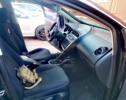 Черный Сеат Altea XL, объемом двигателя 2 л и пробегом 261 тыс. км за 7500 $, фото 12 на Automoto.ua