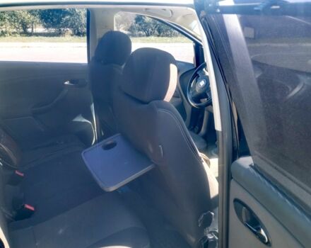 Черный Сеат Altea XL, объемом двигателя 2 л и пробегом 261 тыс. км за 7500 $, фото 14 на Automoto.ua