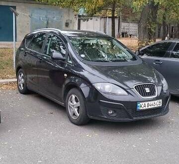 Сеат Altea XL 2010 в Харькове на Automoto.ua Черный Сеат Altea XL, объемом двигателя 1.8 л и пробегом 210 тыс. км за 7450 $, фото 1 на Automoto.ua