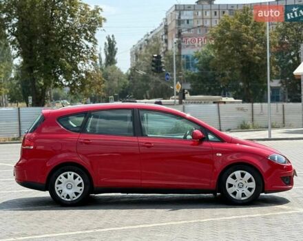 Сеат Altea XL 2007 в Кривом Роге на Automoto.ua Красный Сеат Altea XL, объемом двигателя 1.8 л и пробегом 195 тыс. км за 5900 $, фото 8 на Automoto.ua